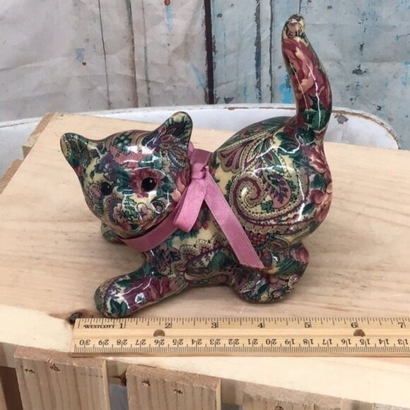 Joan Baker Patchwork Cat Figurine Pink Bow Paisley Print Ring Holder Collectible - Picture 4 of 6